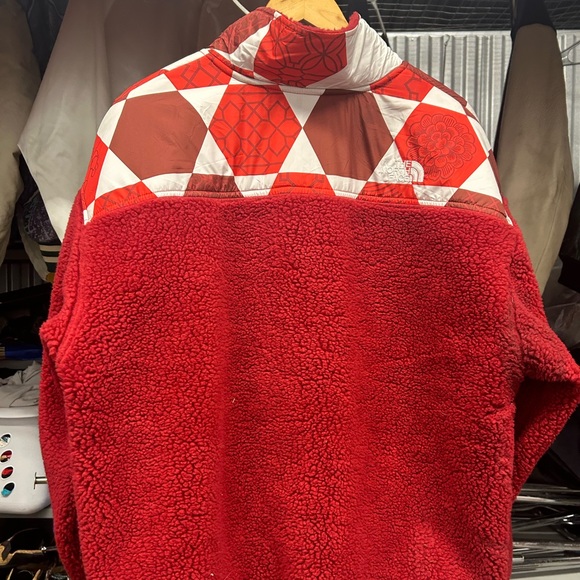 North face Denali geo print - Picture 2 of 4